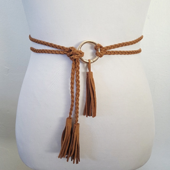 Braided brown belt with tassel decor - Picture 4 of 8